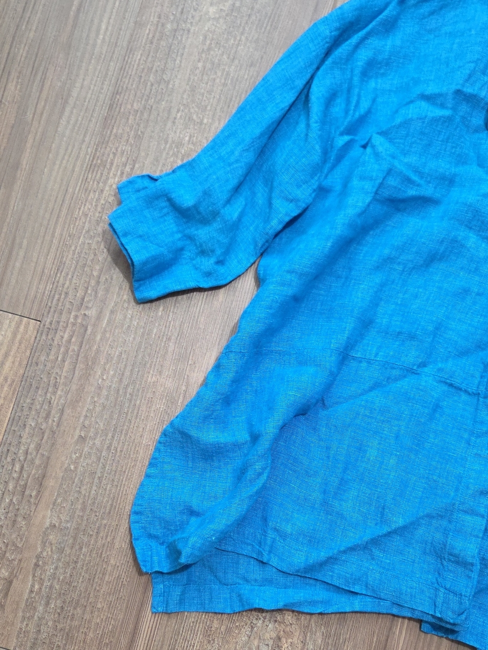 FLAX Linen Collared Top - Picture 2 of 4